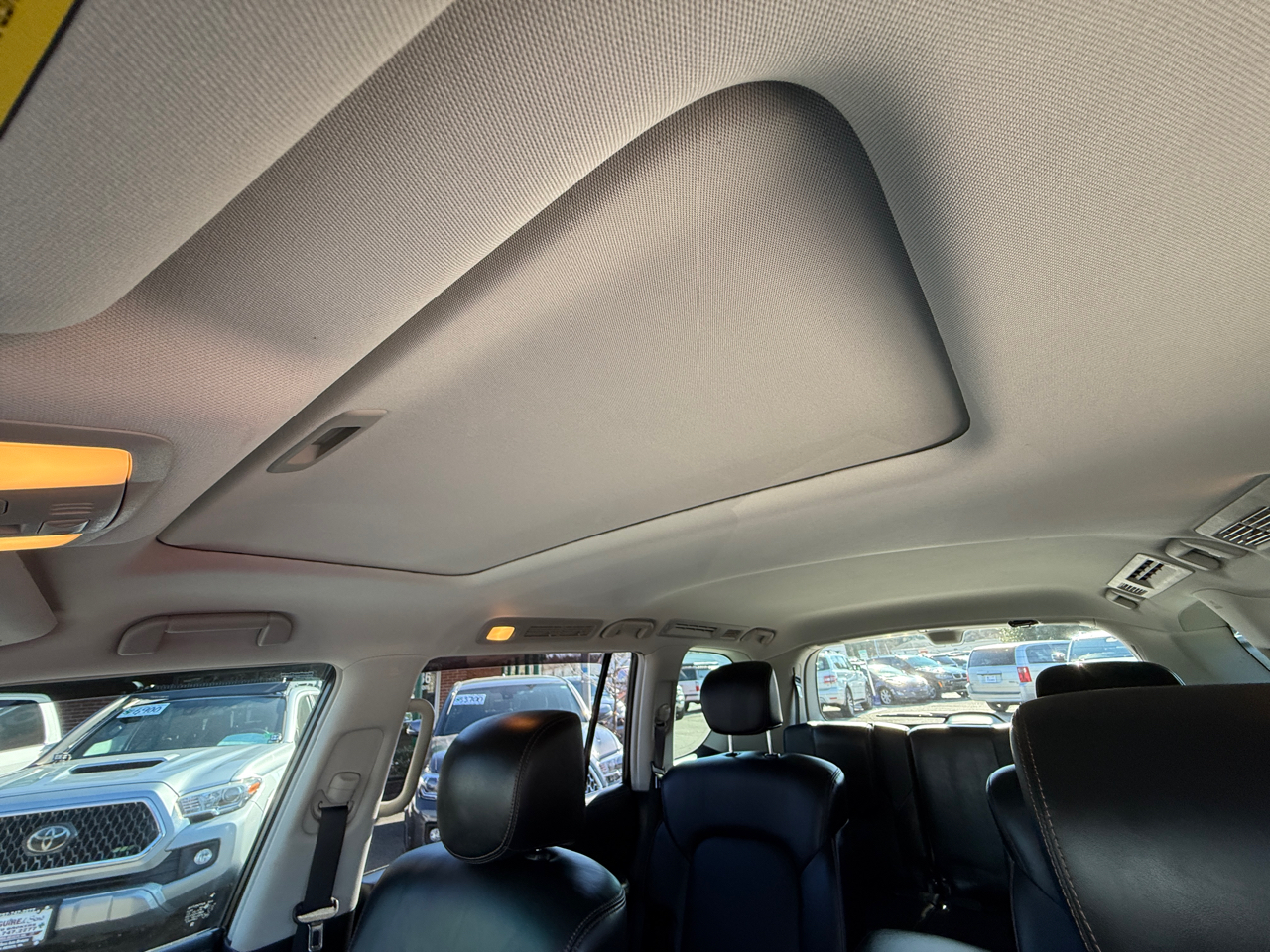 Nissan Armada 4x4 Platinum 2018