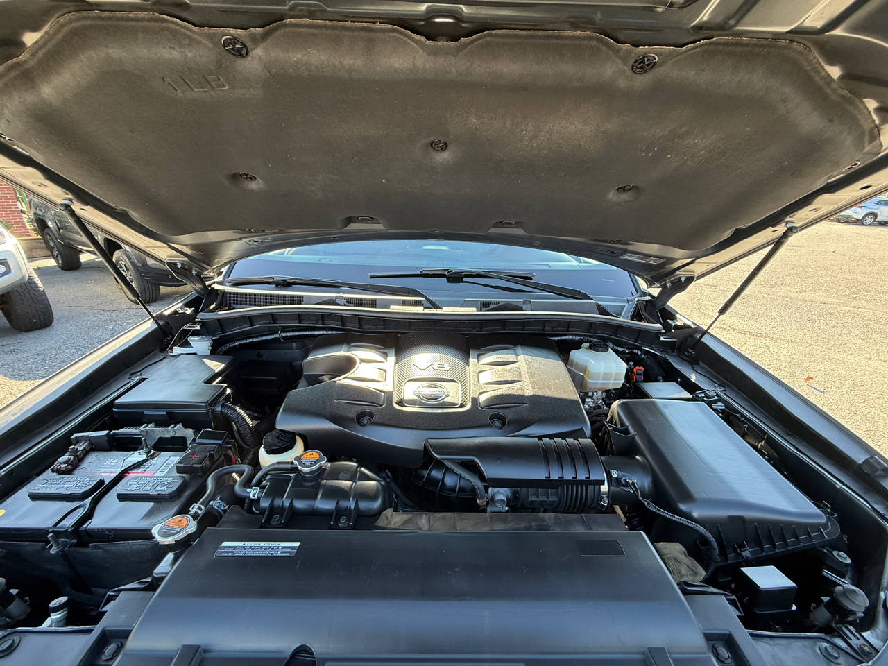 Nissan Armada 4x4 Platinum 2018