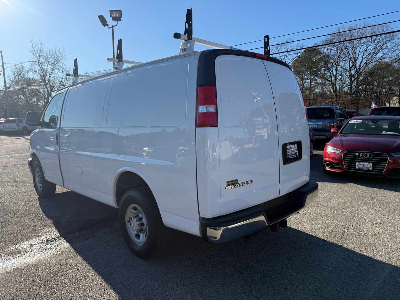 Chevrolet Express Cargo Van RWD 2500 135" 2023