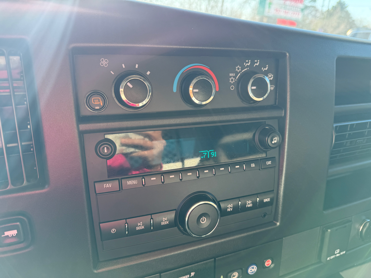 Chevrolet Express Cargo Van RWD 2500 135" 2023