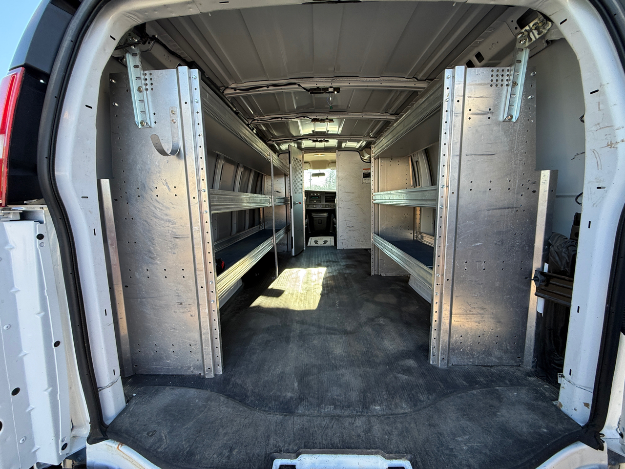 Chevrolet Express Cargo Van RWD 2500 135" 2023