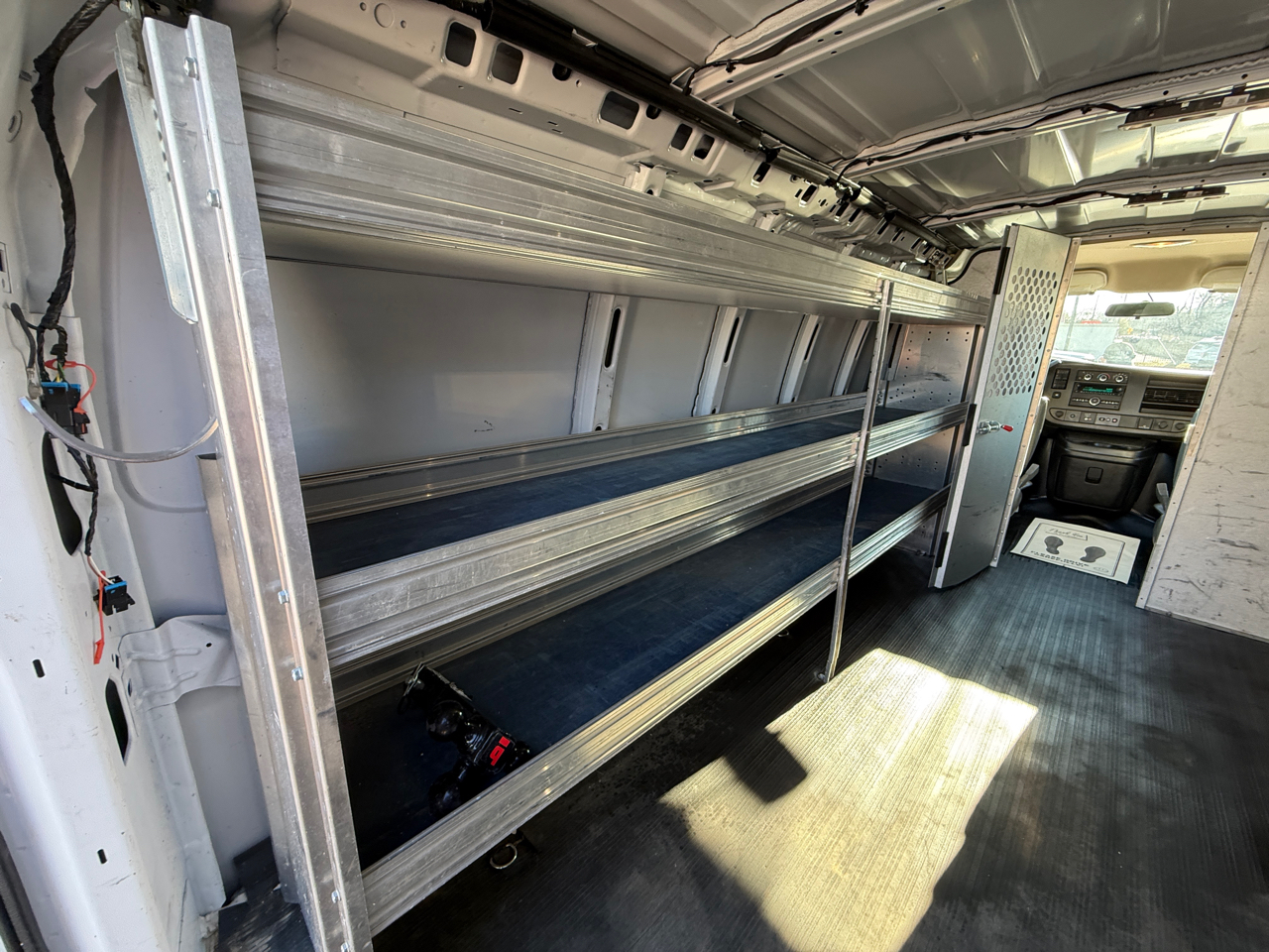 Chevrolet Express Cargo Van RWD 2500 135" 2023