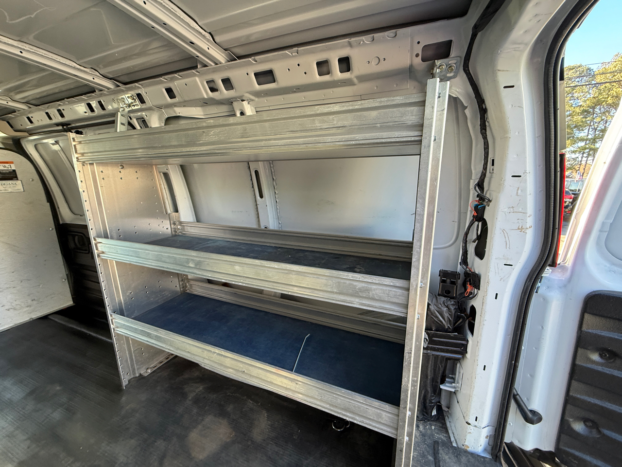 Chevrolet Express Cargo Van RWD 2500 135" 2023