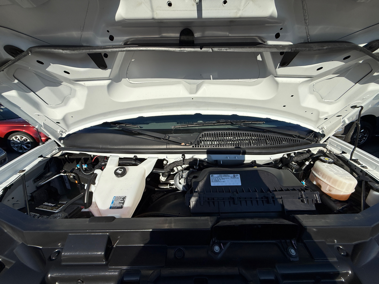 Chevrolet Express Cargo Van RWD 2500 135" 2023