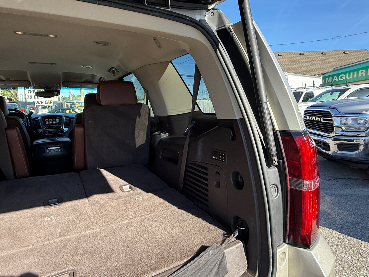 Chevrolet Tahoe 4WD 4dr LTZ 2016