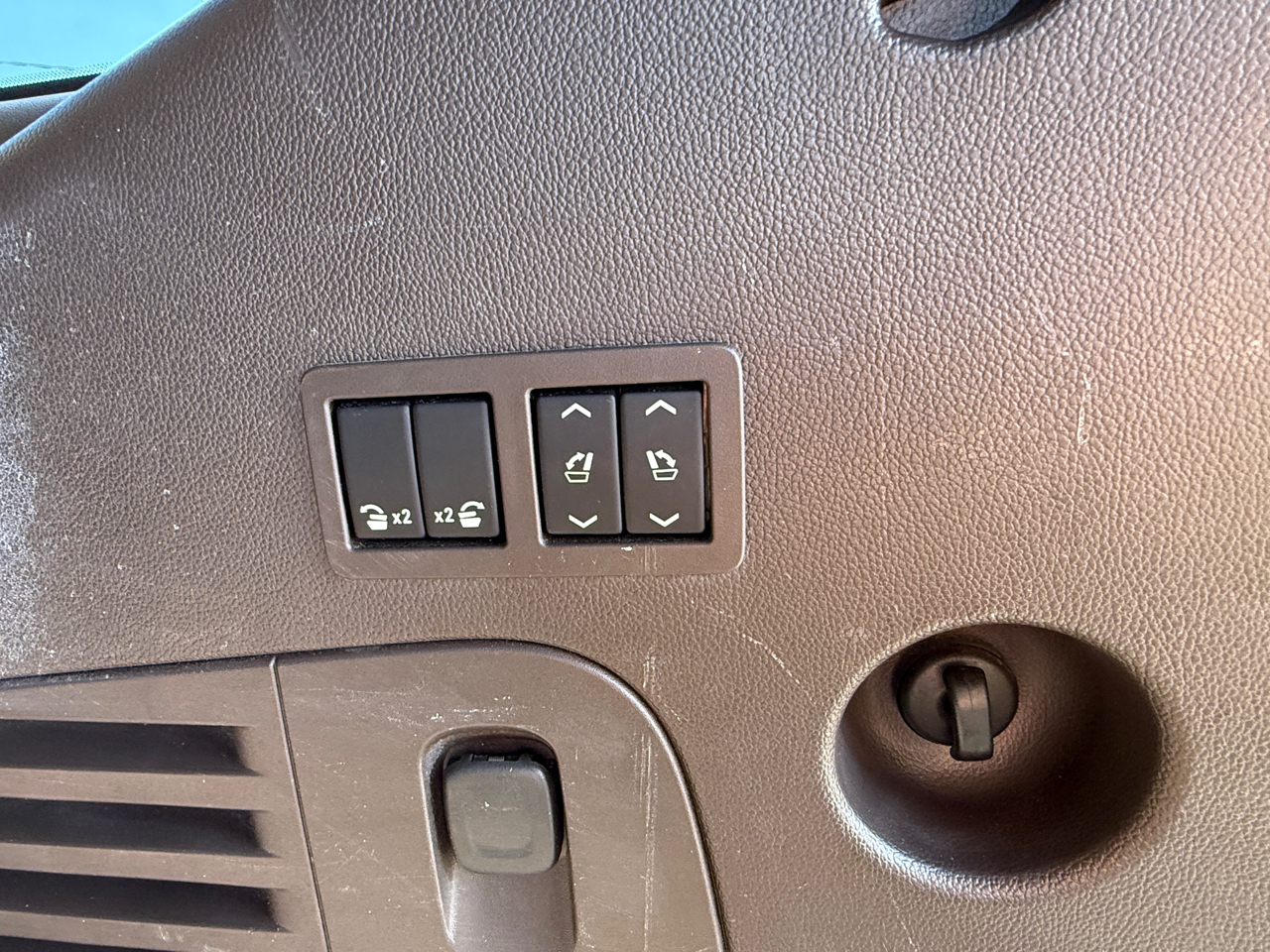 Chevrolet Tahoe 4WD 4dr LTZ 2016