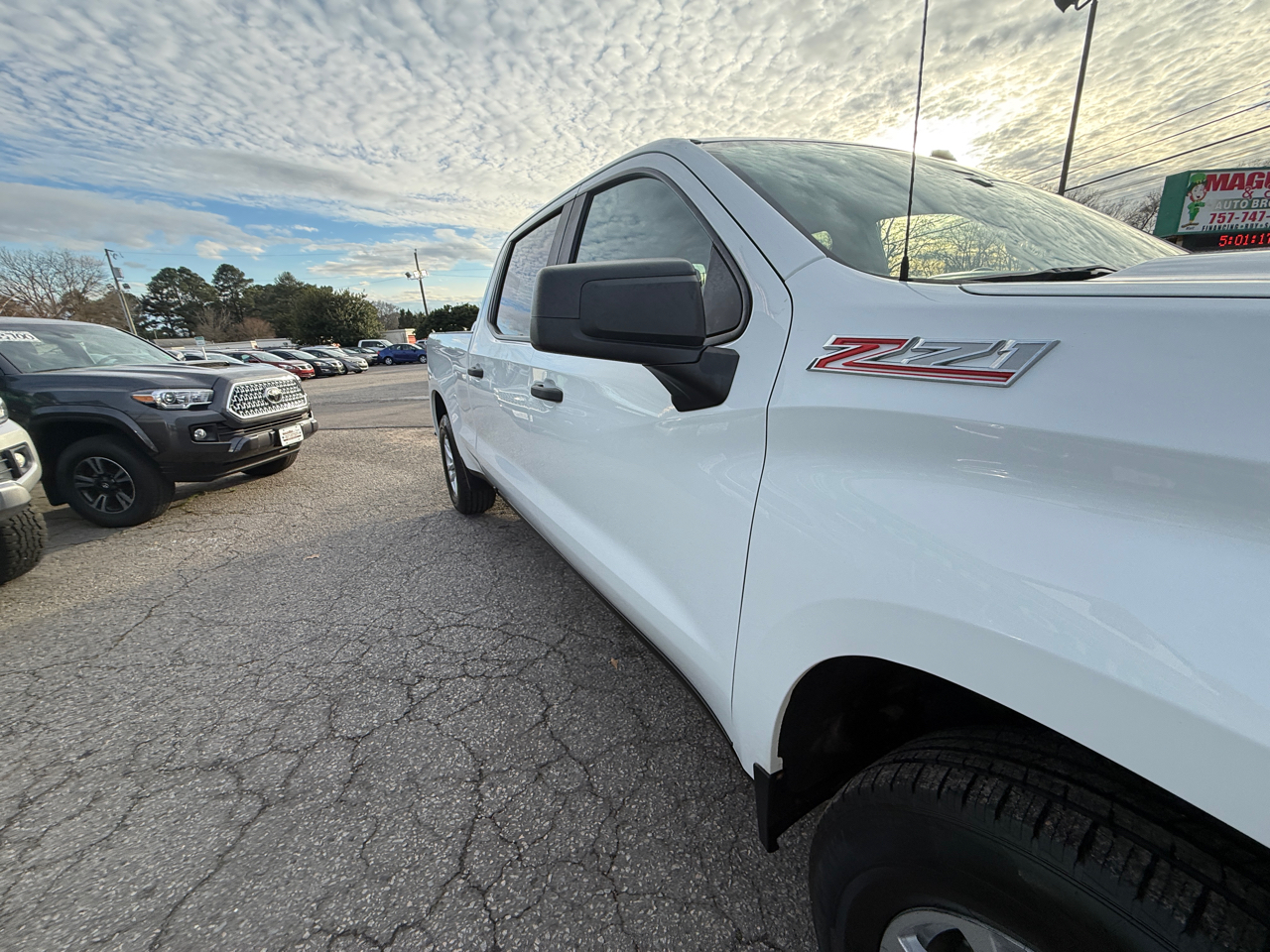 Chevrolet Silverado 1500 4WD Crew Cab 157" Work Truck 2021