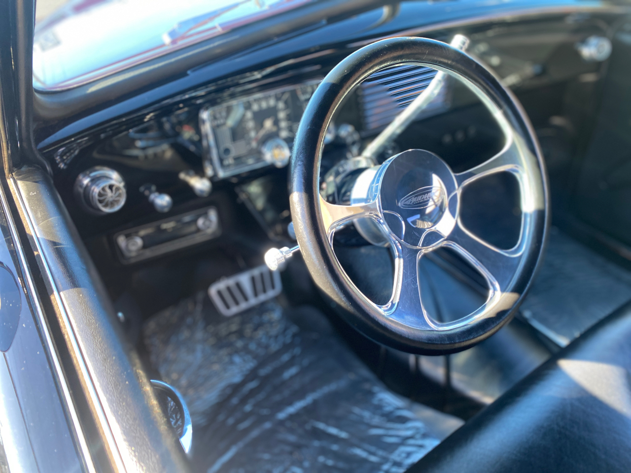 Henry J Standard  1951