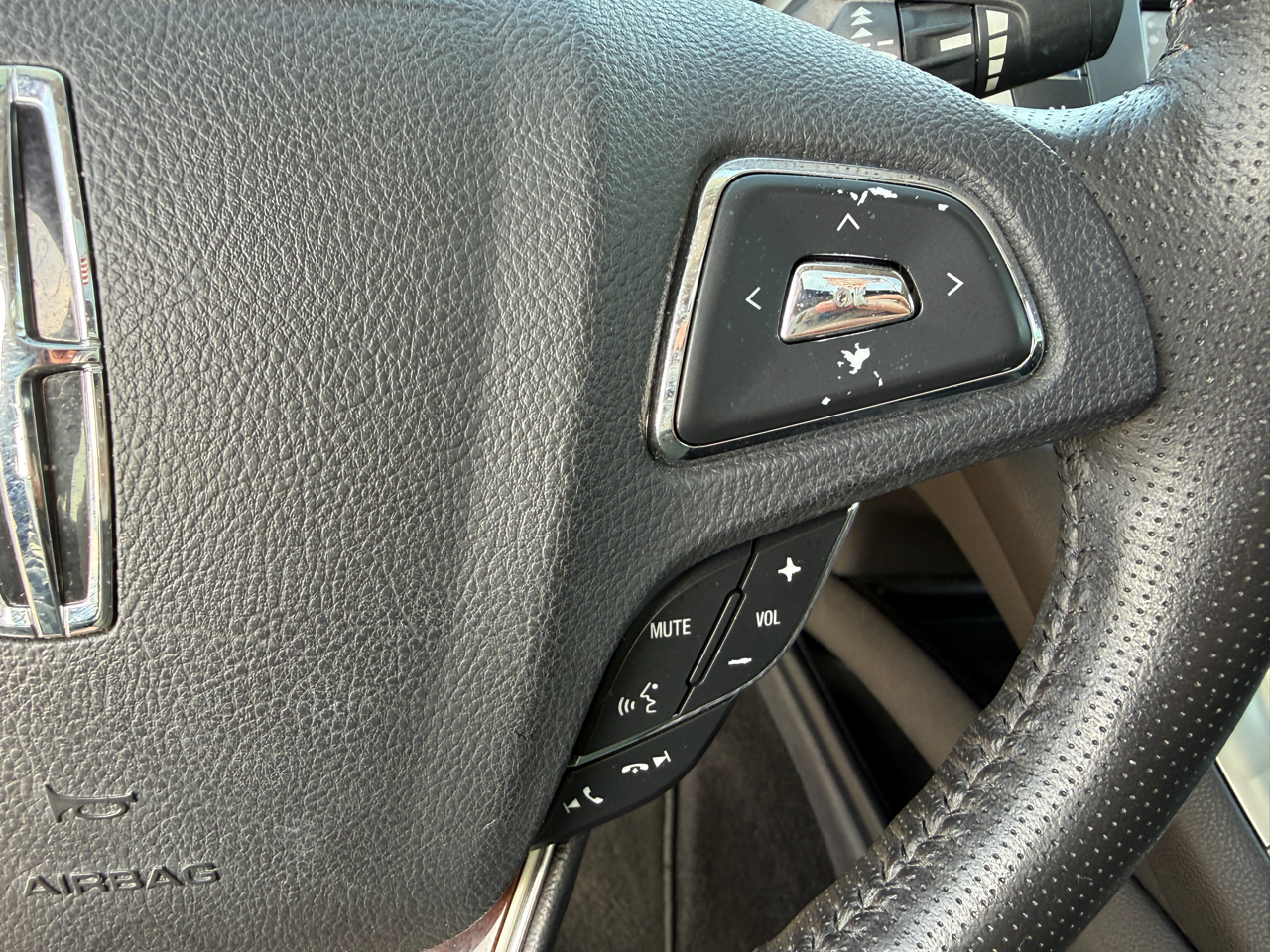 Lincoln MKZ 4dr Sdn Hybrid FWD 2013