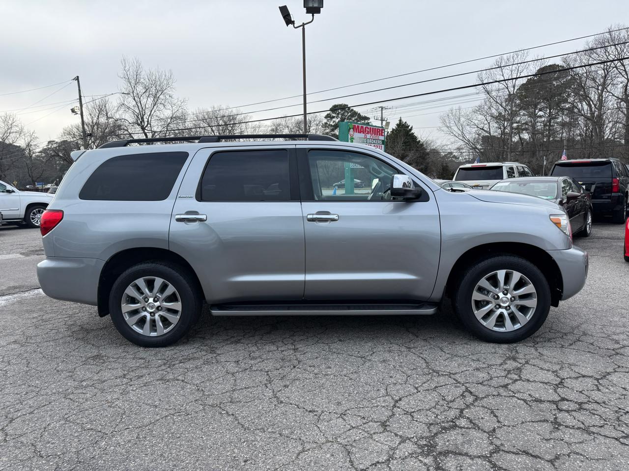 Toyota Sequoia Limited RWD (Natl) 2008