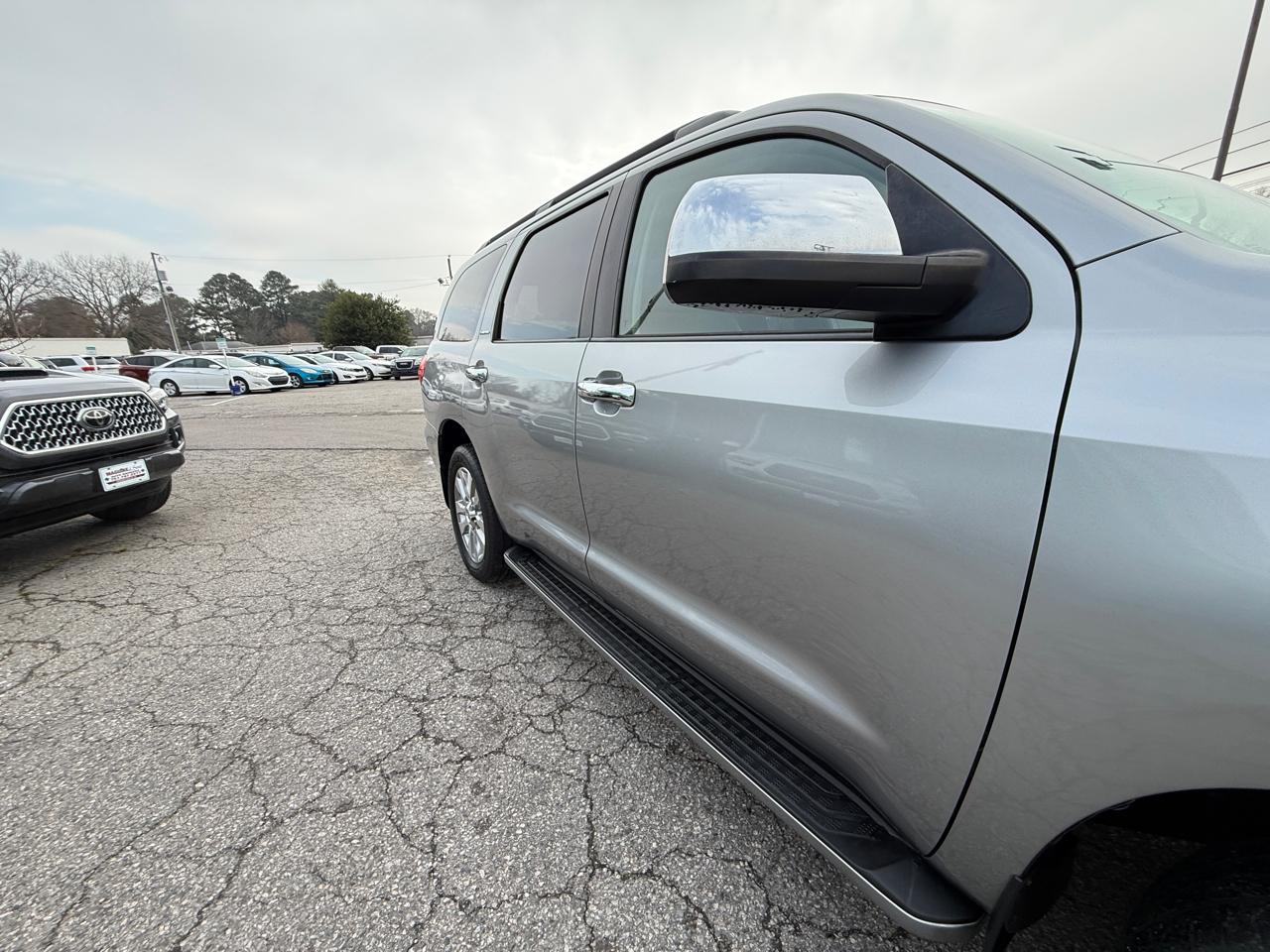 Toyota Sequoia Limited RWD (Natl) 2008