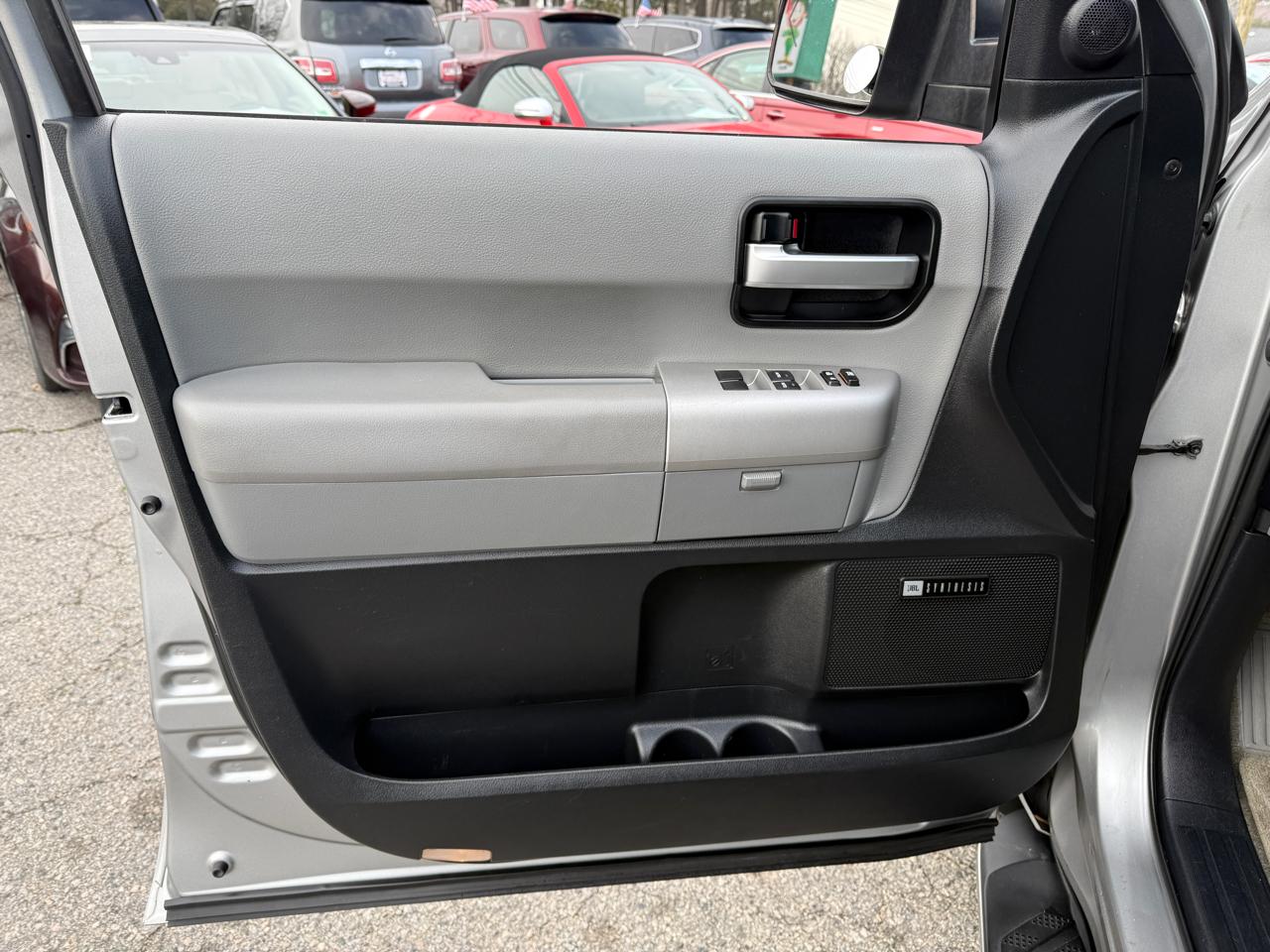 Toyota Sequoia Limited RWD (Natl) 2008