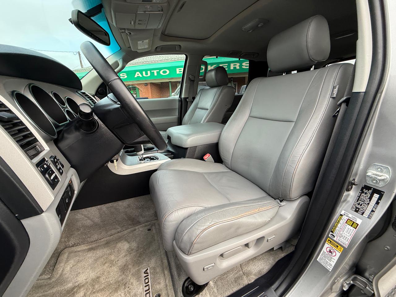 Toyota Sequoia Limited RWD (Natl) 2008