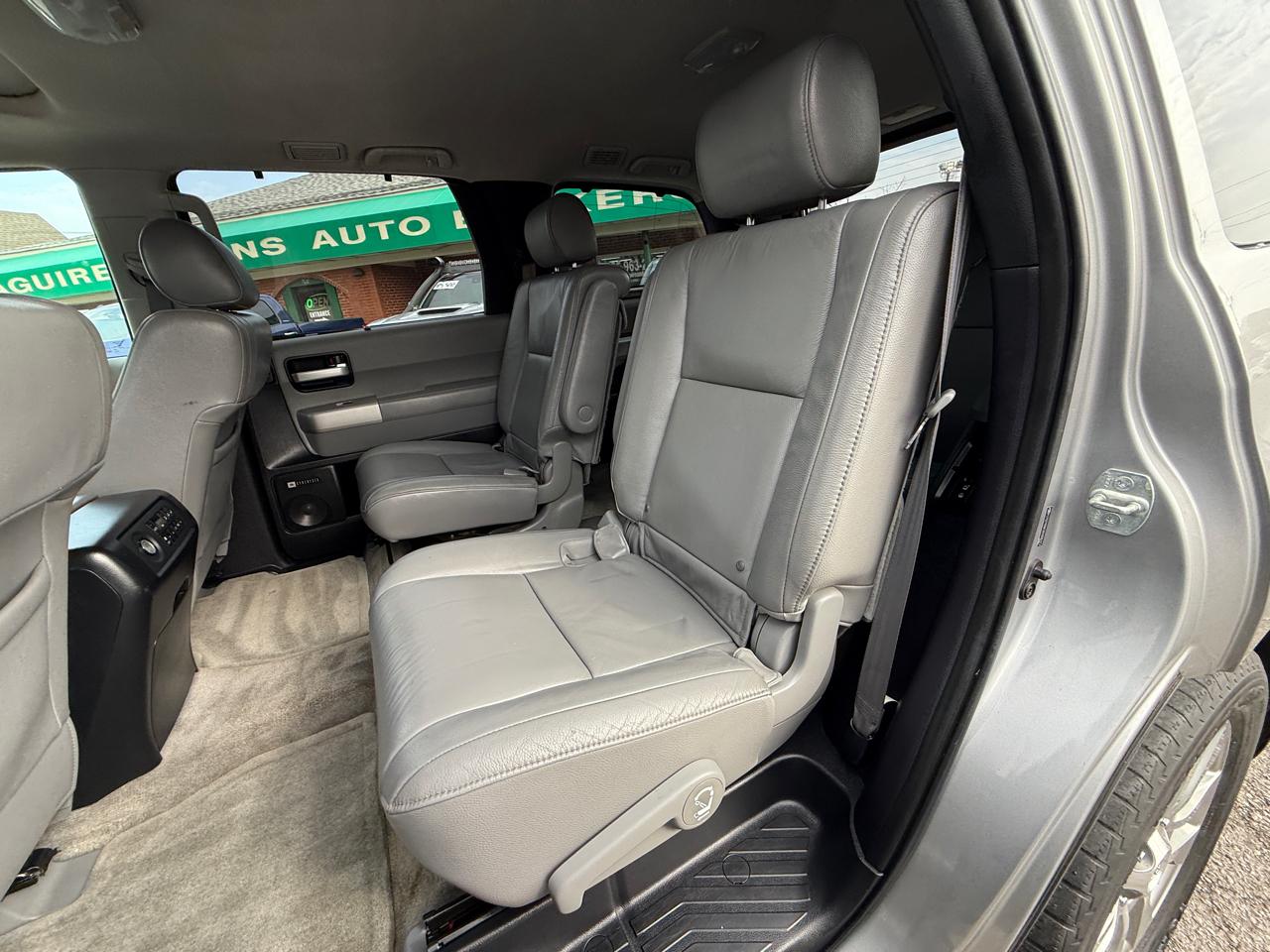 Toyota Sequoia Limited RWD (Natl) 2008