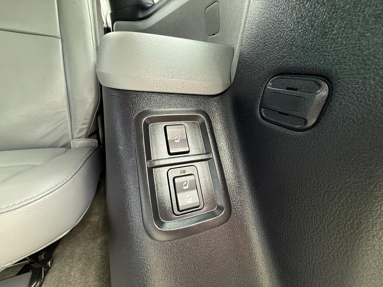 Toyota Sequoia Limited RWD (Natl) 2008