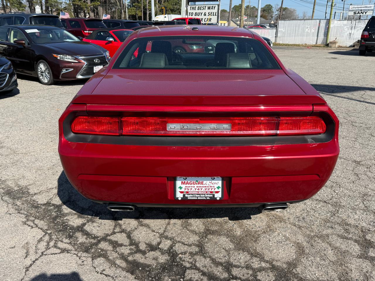 Dodge Challenger 2dr Cpe R/T 2010