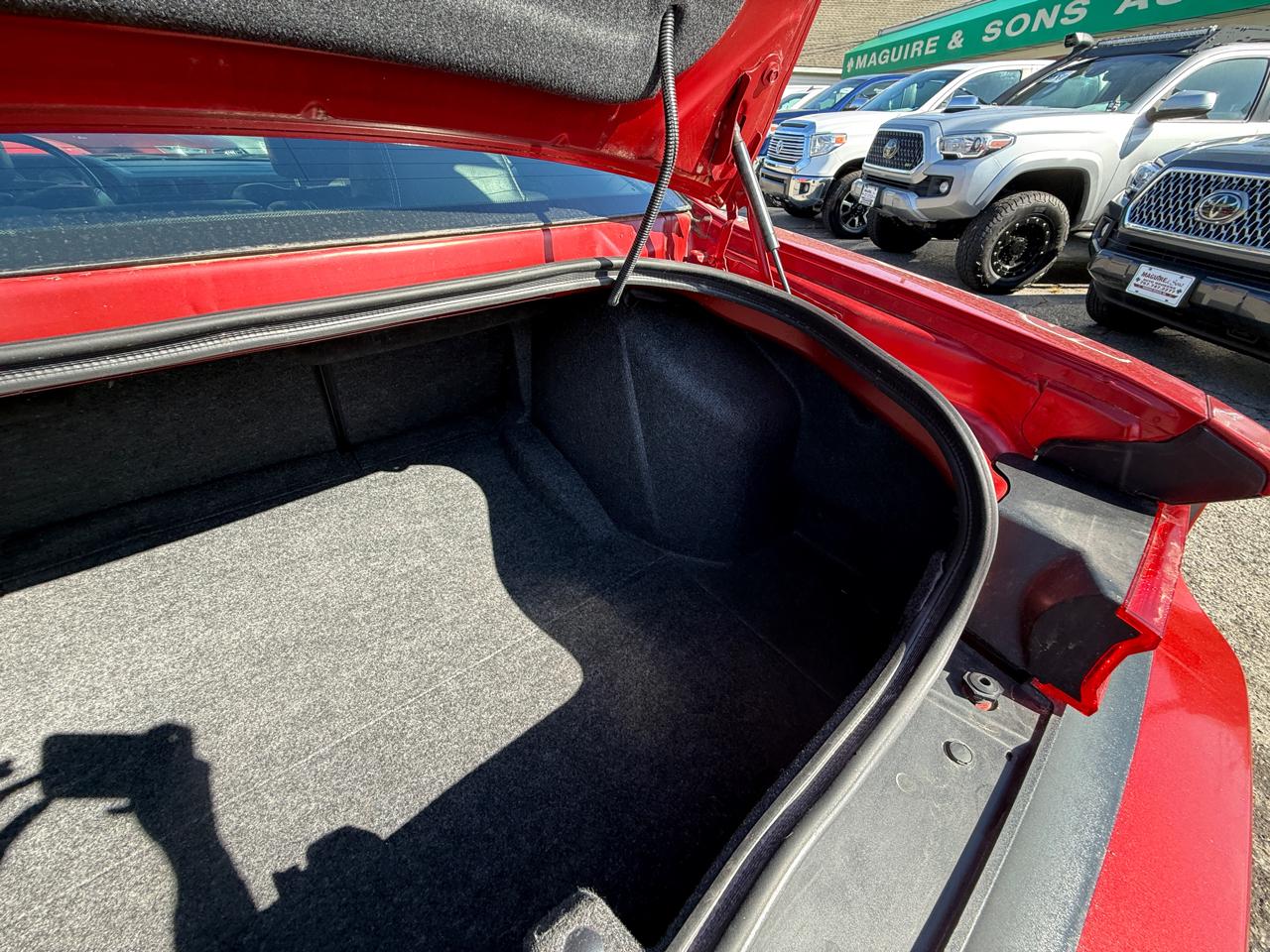 Dodge Challenger 2dr Cpe R/T 2010