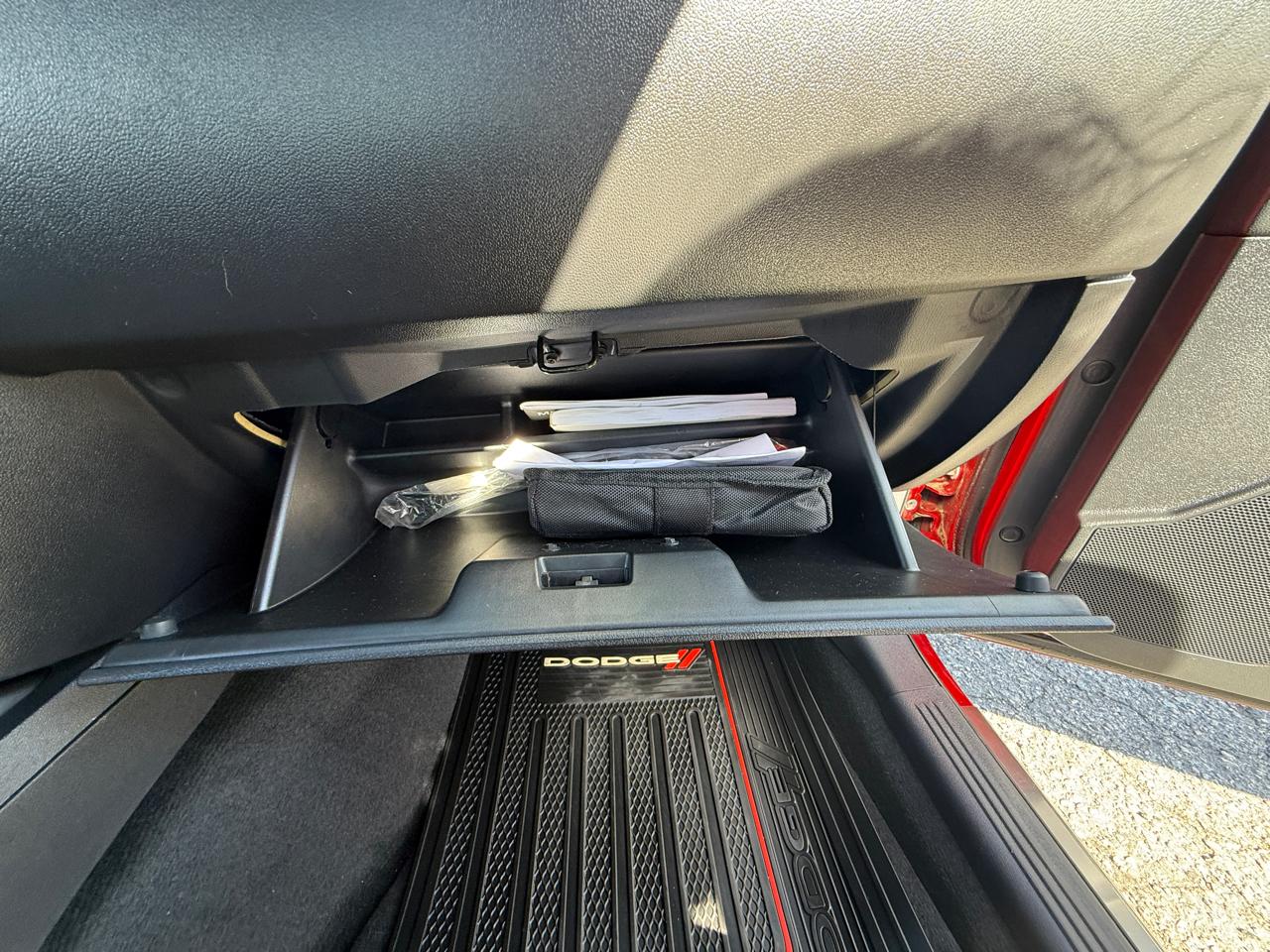 Dodge Challenger 2dr Cpe R/T 2010