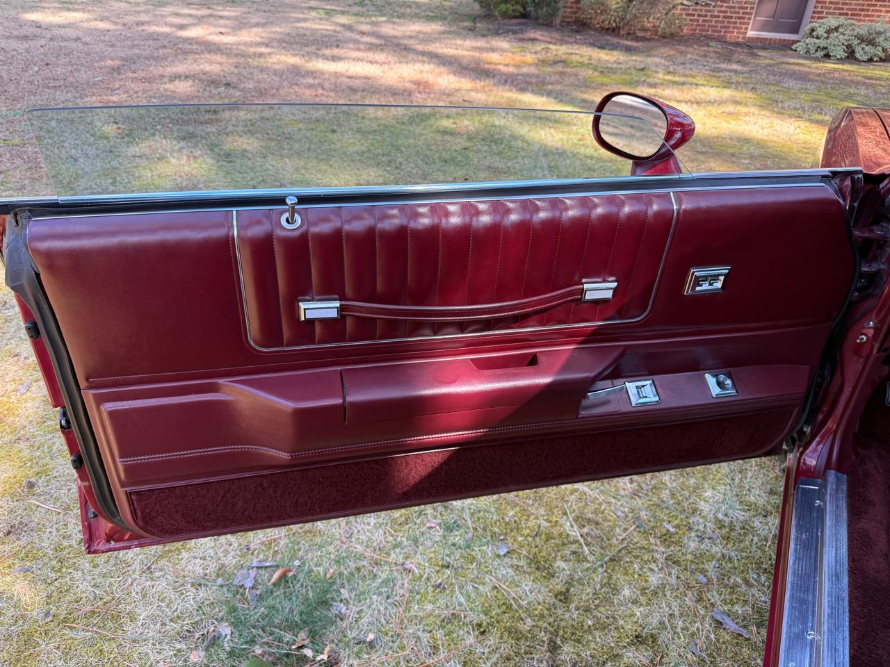 Chevrolet Monte Carlo 2dr Coupe Sport 1983