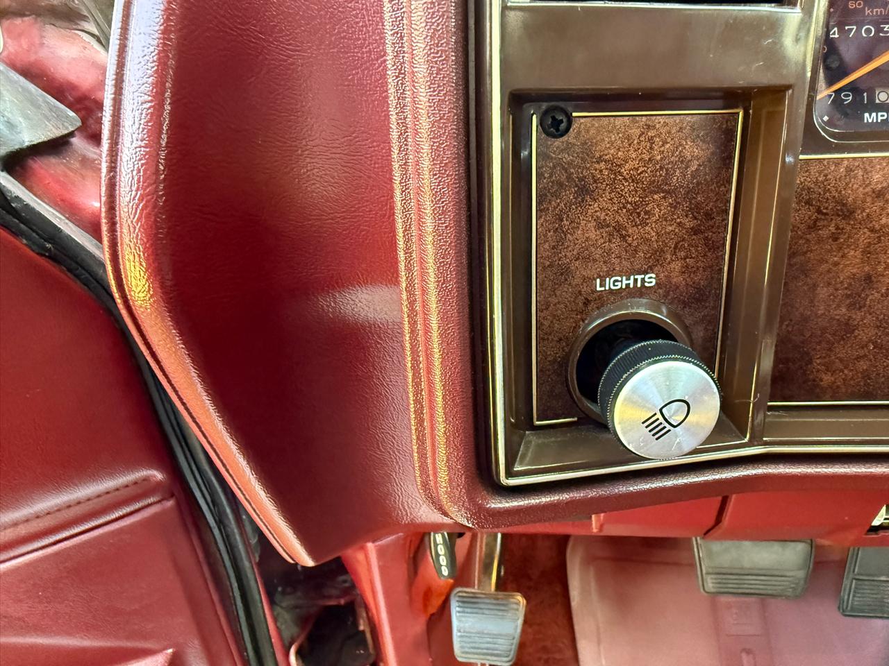 Chevrolet Monte Carlo 2dr Coupe Sport 1983