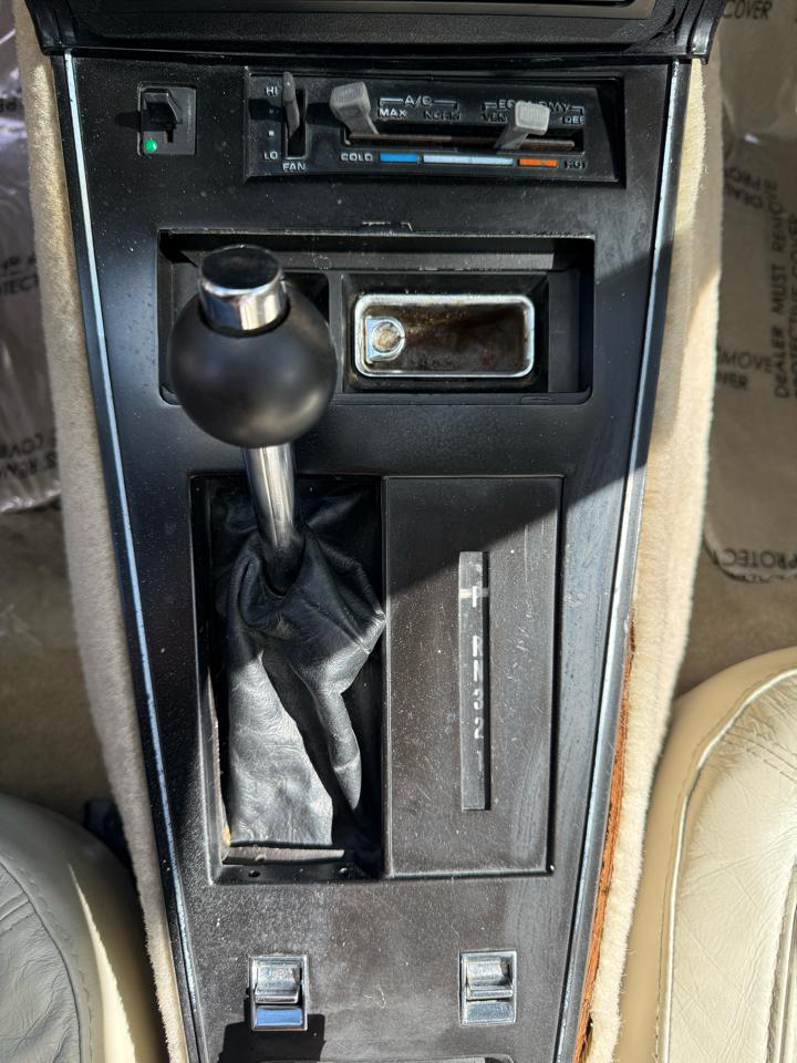 Chevrolet Corvette  1978