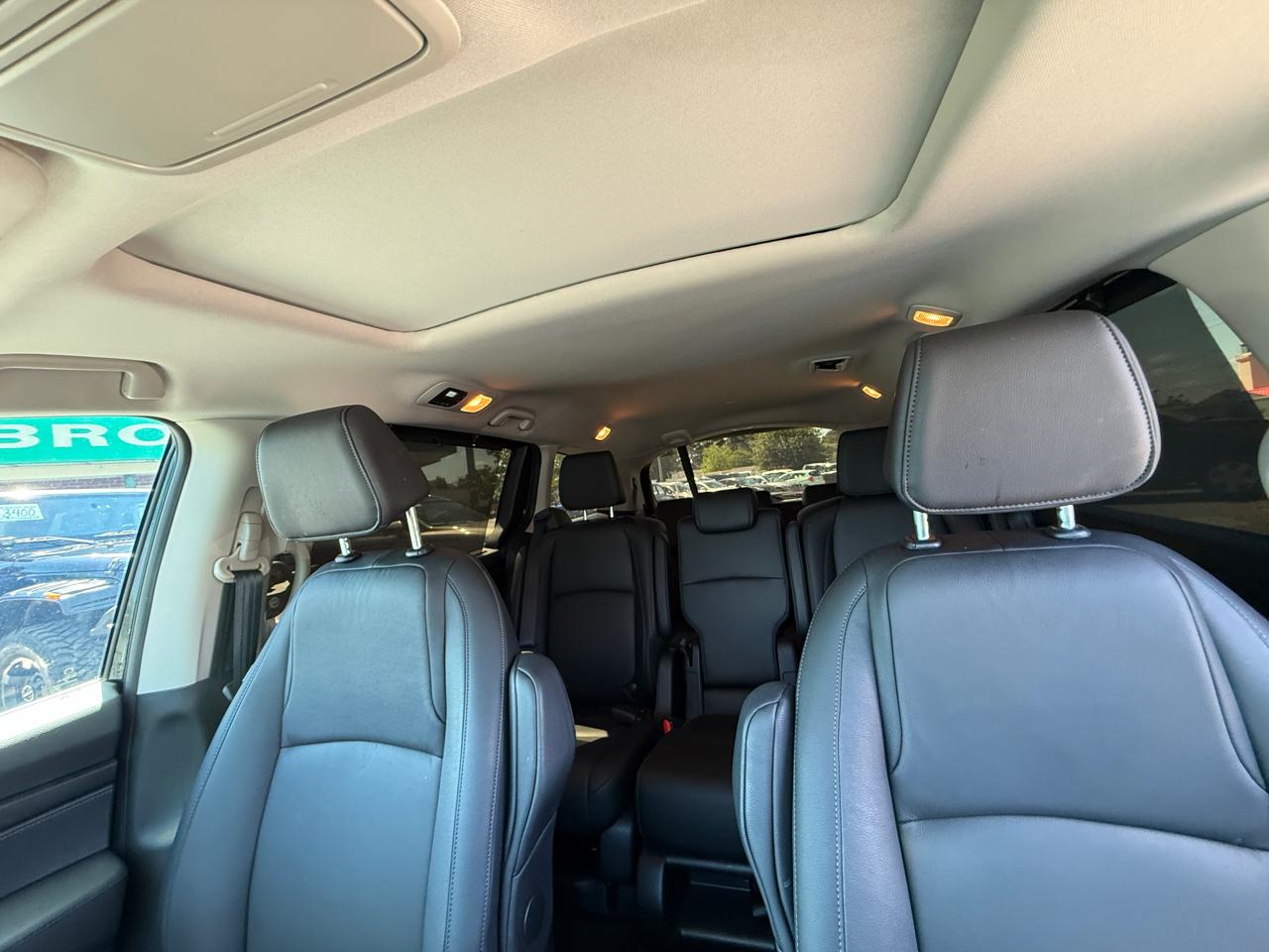 Honda Odyssey EX-L Auto 2025