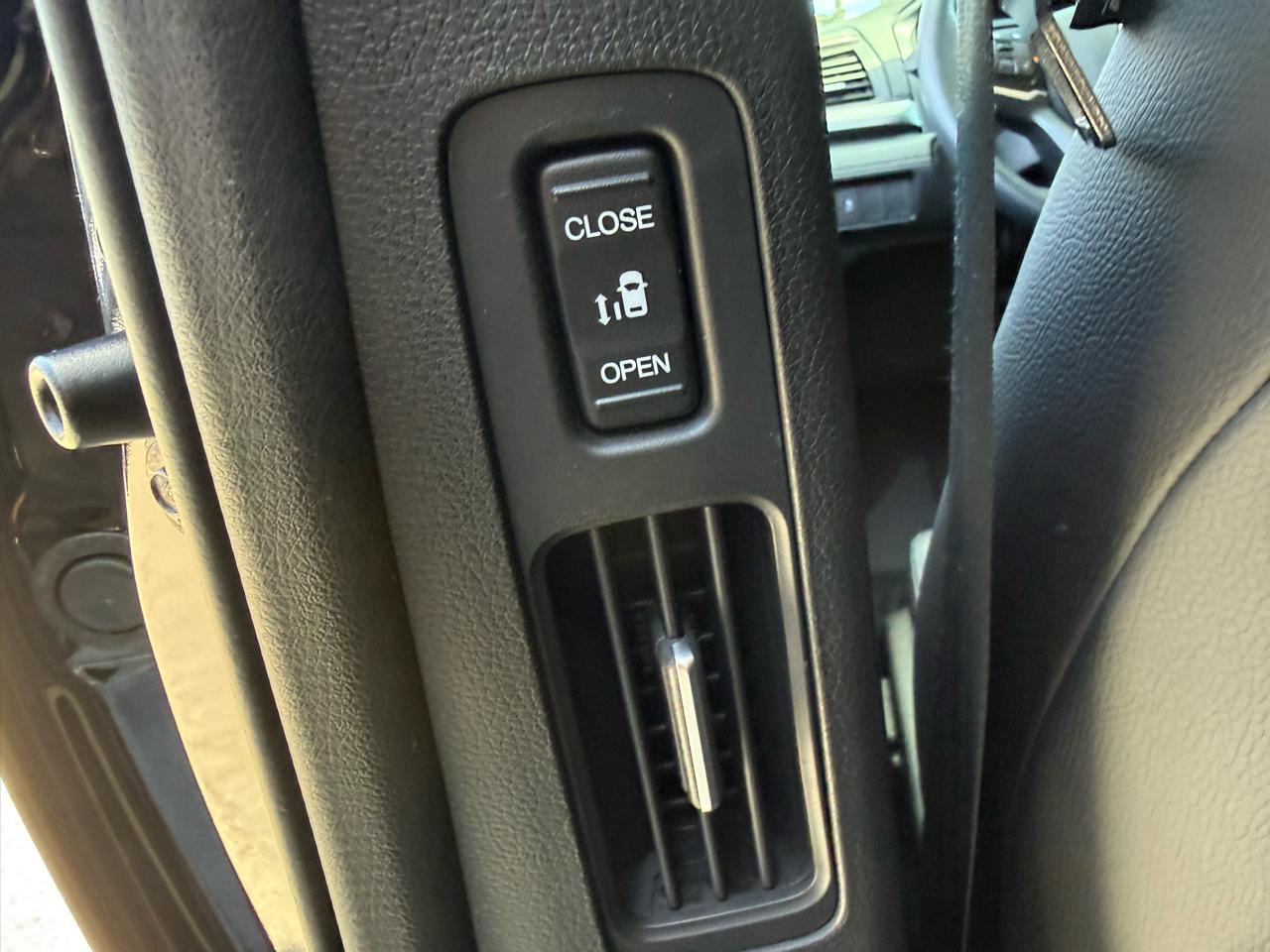 Honda Odyssey EX-L Auto 2025