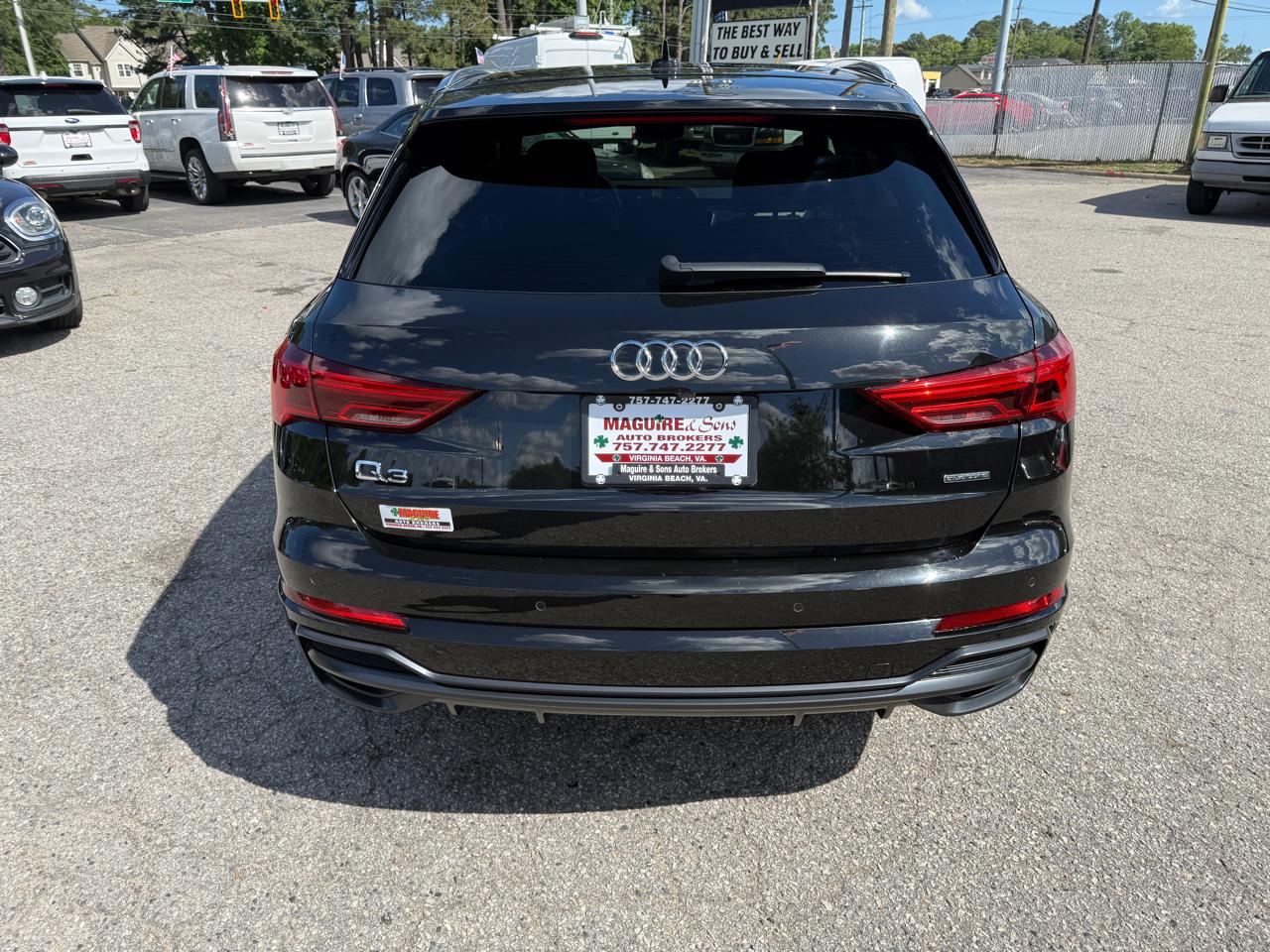 Audi Q3 S line Premium Plus 45 TFSI quattro 2022