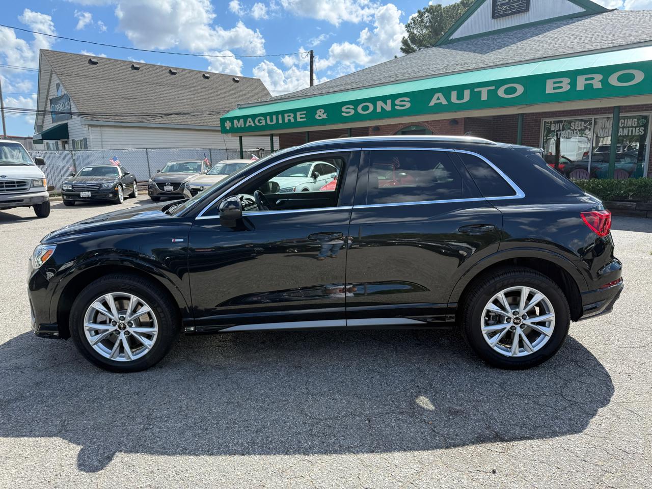 Audi Q3 S line Premium Plus 45 TFSI quattro 2022