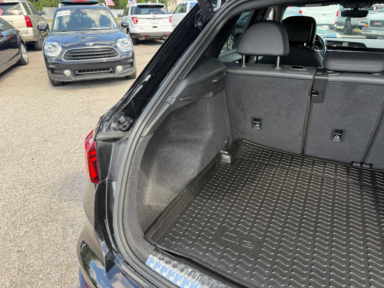 Audi Q3 S line Premium Plus 45 TFSI quattro 2022