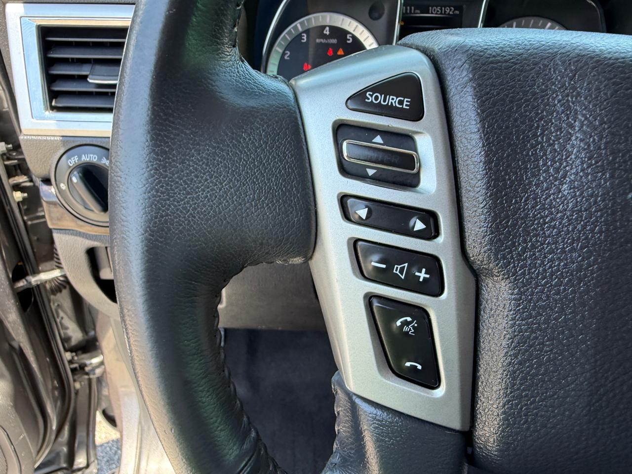 Nissan Titan XD 4WD Crew Cab SV Gas 2016