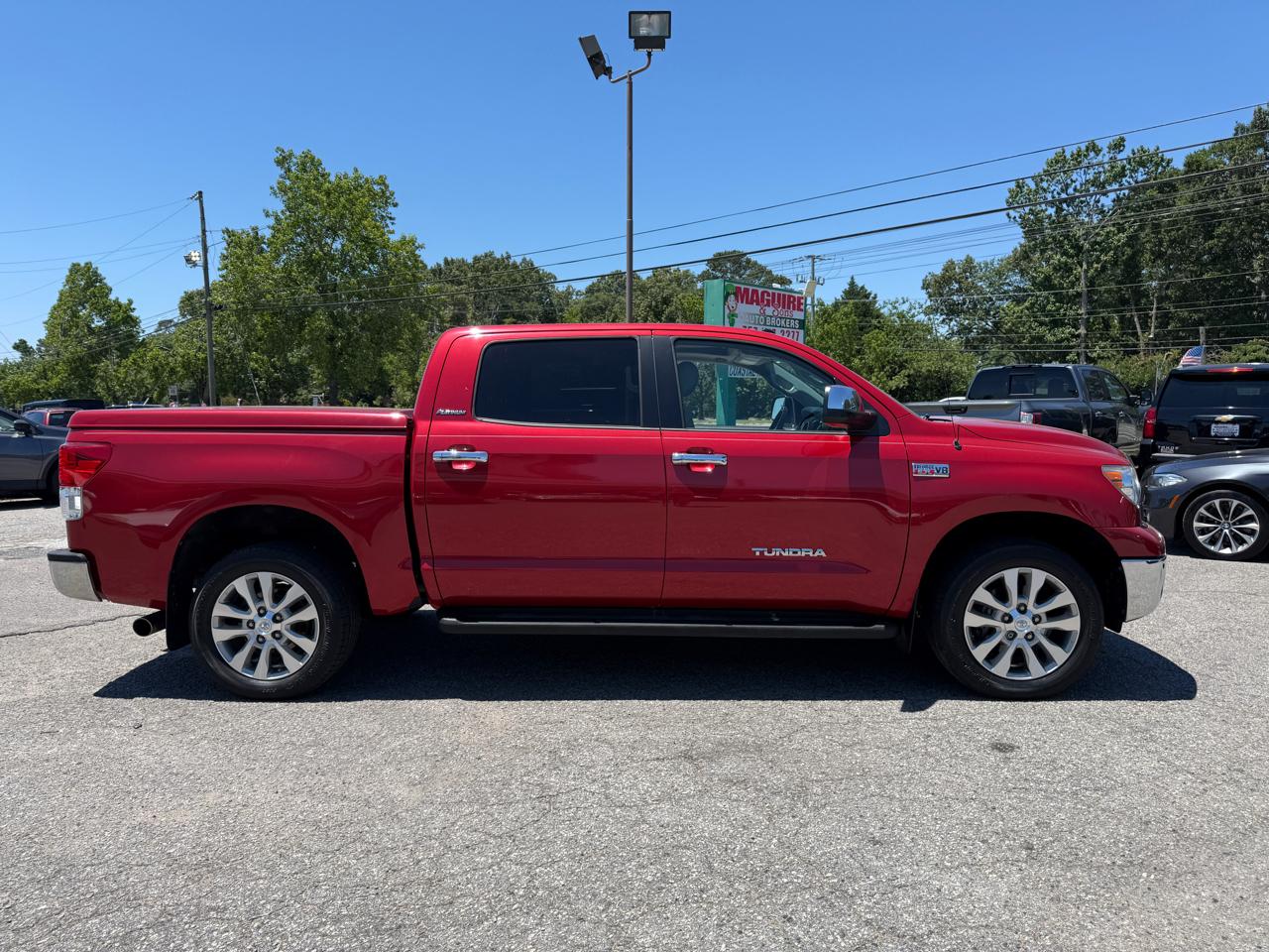 Toyota Tundra 4WD Truck CrewMax 5.7L V8 6-Spd AT LTD (Natl) 2012