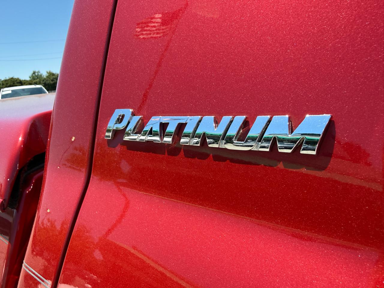 Toyota Tundra 4WD Truck CrewMax 5.7L V8 6-Spd AT LTD (Natl) 2012