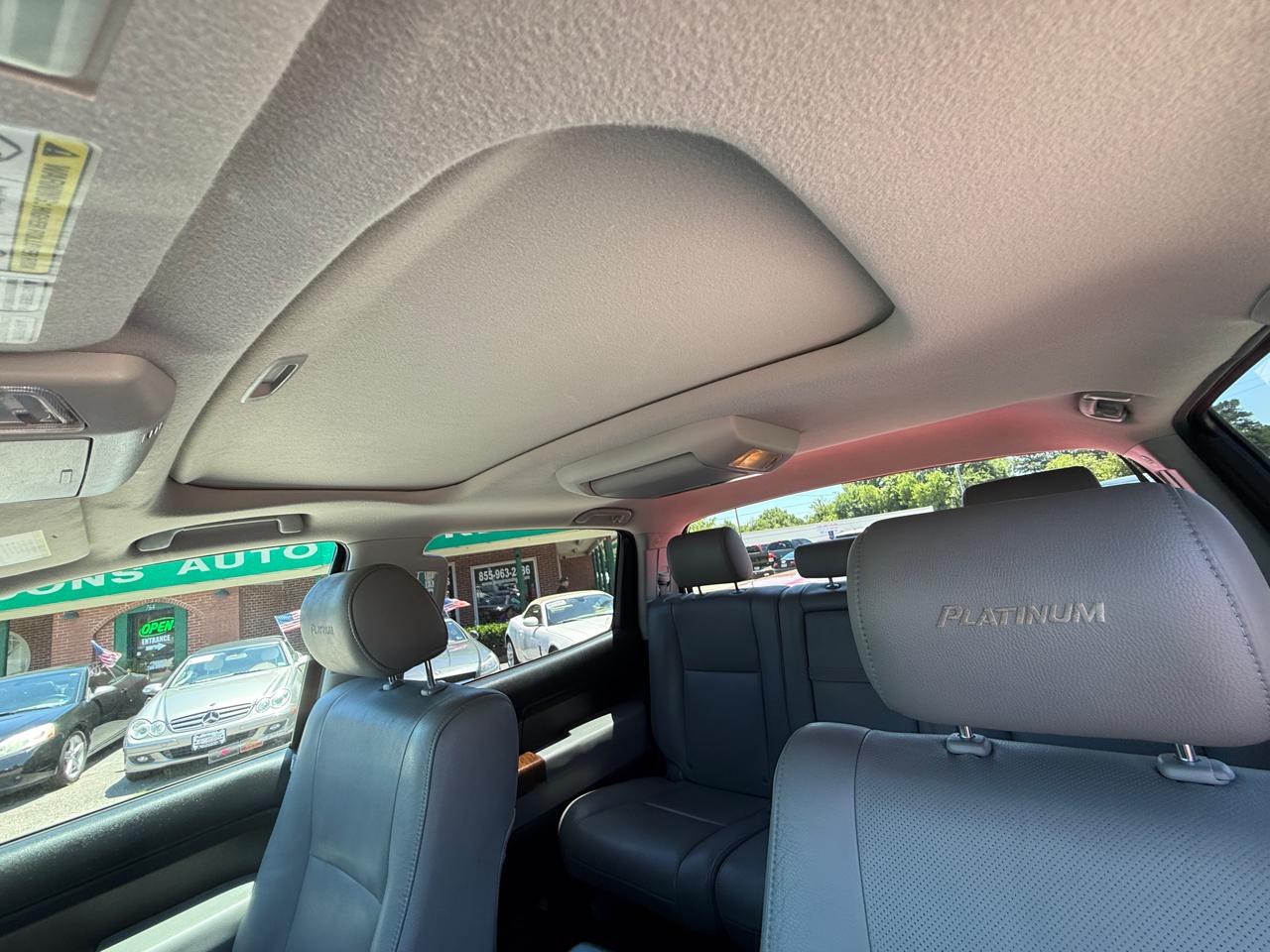 Toyota Tundra 4WD Truck CrewMax 5.7L V8 6-Spd AT LTD (Natl) 2012