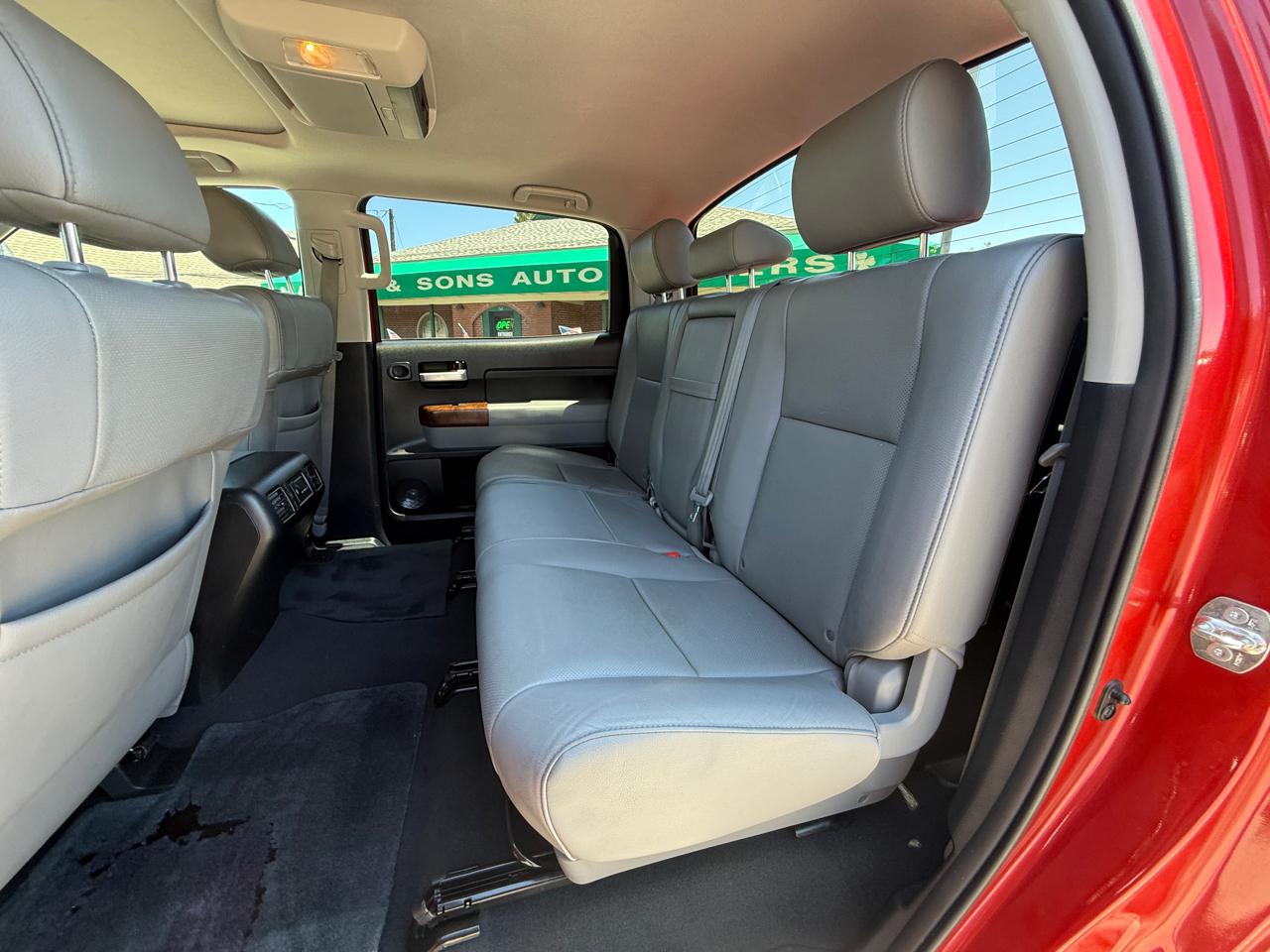 Toyota Tundra 4WD Truck CrewMax 5.7L V8 6-Spd AT LTD (Natl) 2012