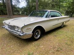 1960 Ford Starliner 