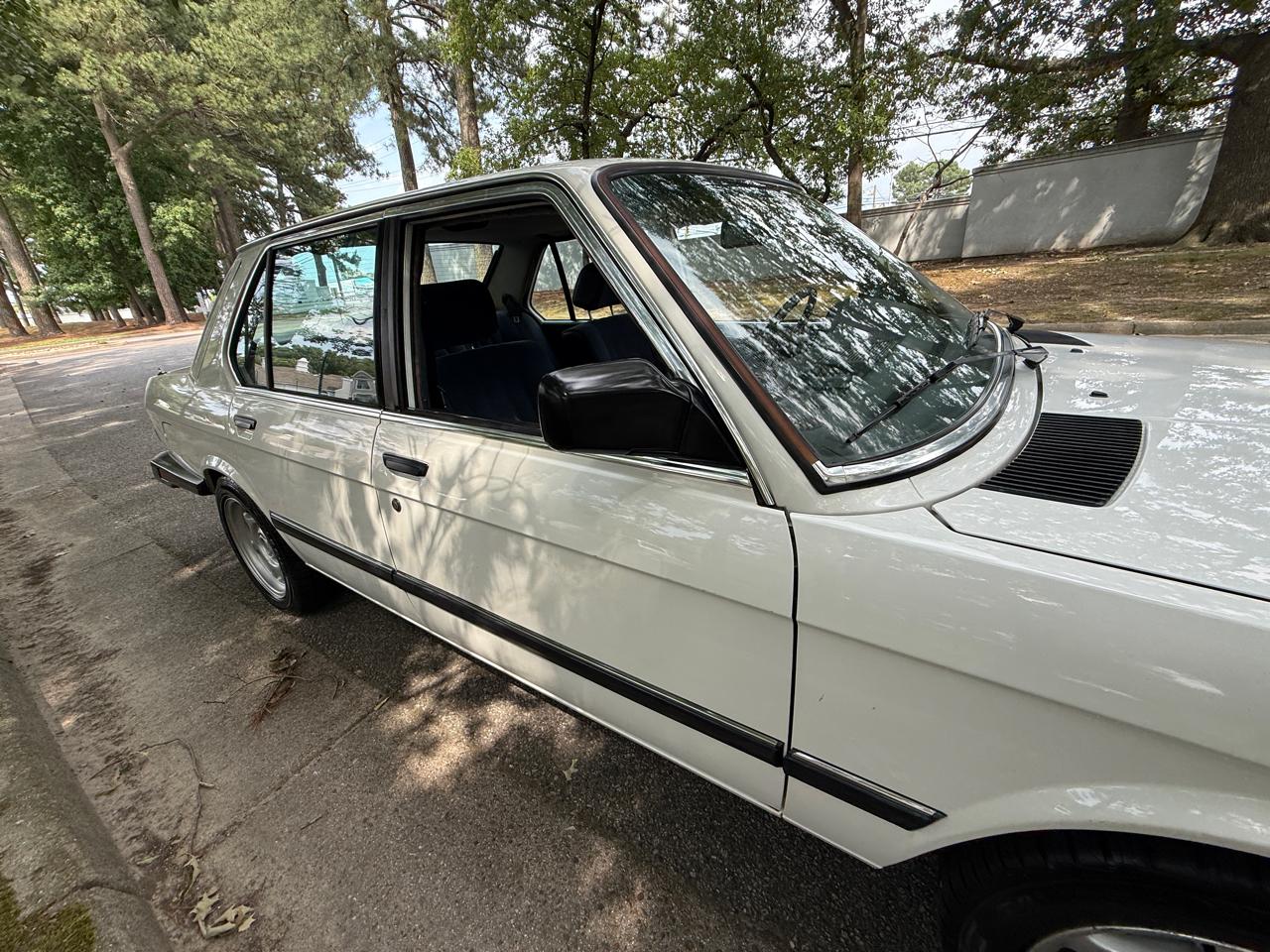 BMW 5 Series 4dr Sedan 528e 1988