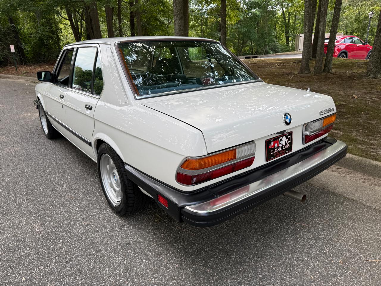 BMW 5 Series 4dr Sedan 528e 1988
