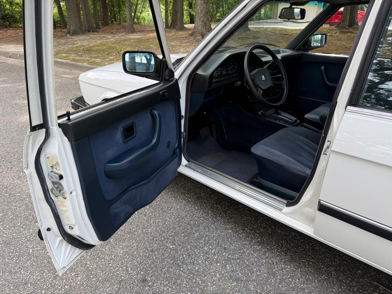 BMW 5 Series 4dr Sedan 528e 1988