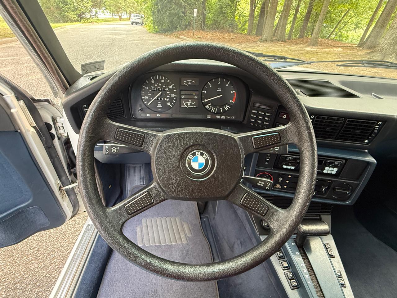 BMW 5 Series 4dr Sedan 528e 1988