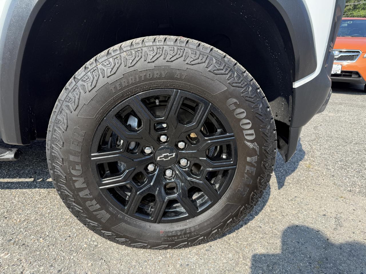 Chevrolet Colorado 4WD Crew Cab Trail Boss 2025