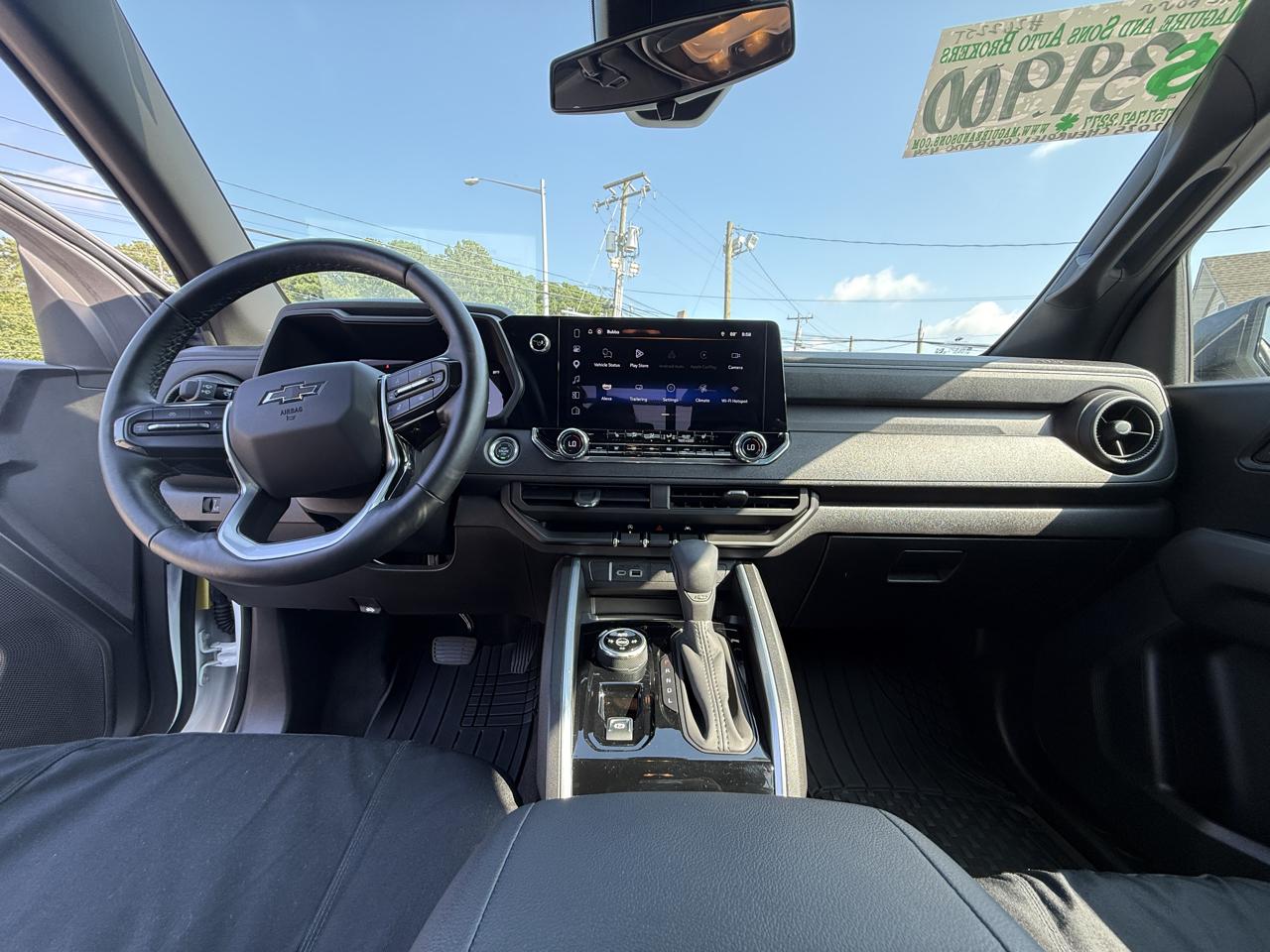 Chevrolet Colorado 4WD Crew Cab Trail Boss 2025