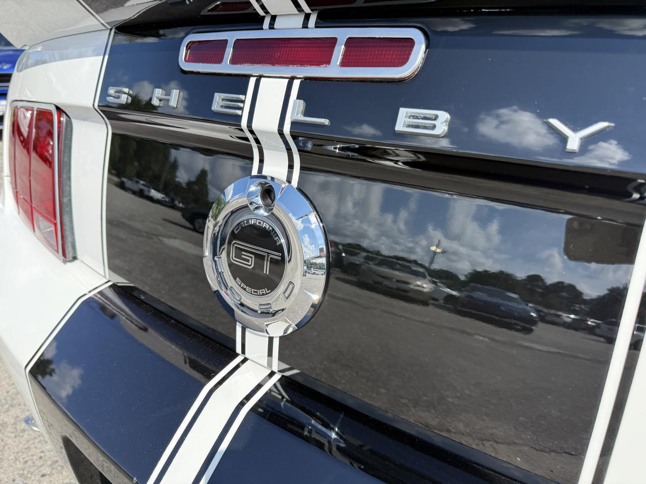 Ford Mustang 2dr Cpe GT Deluxe 2008