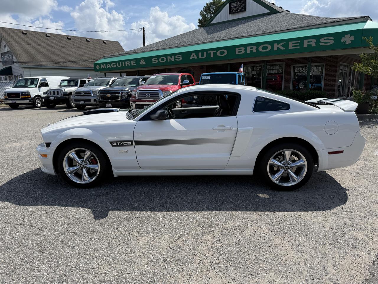 Ford Mustang 2dr Cpe GT Deluxe 2008