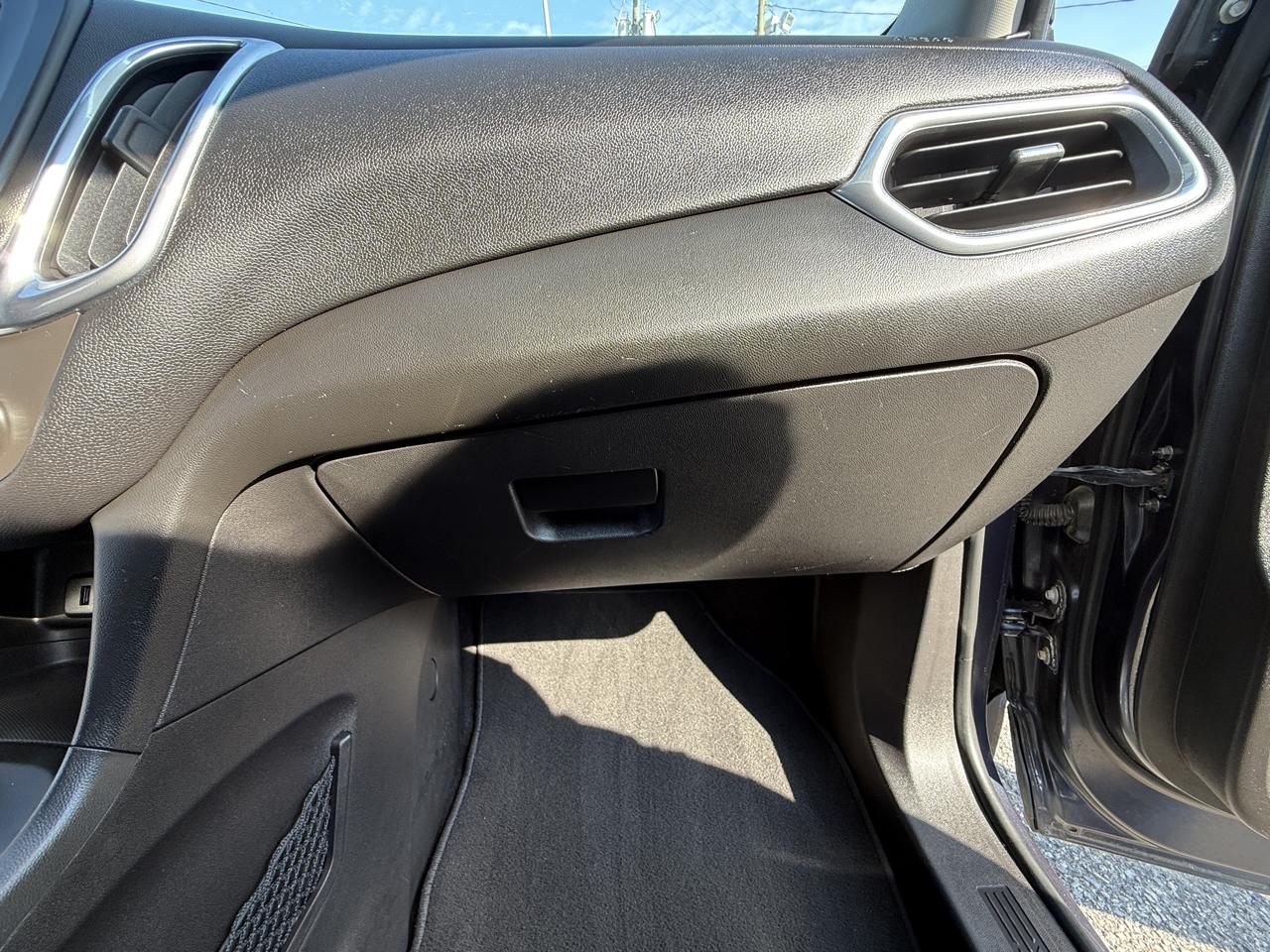 Chevrolet Equinox FWD 4dr LT w/1LT 2018