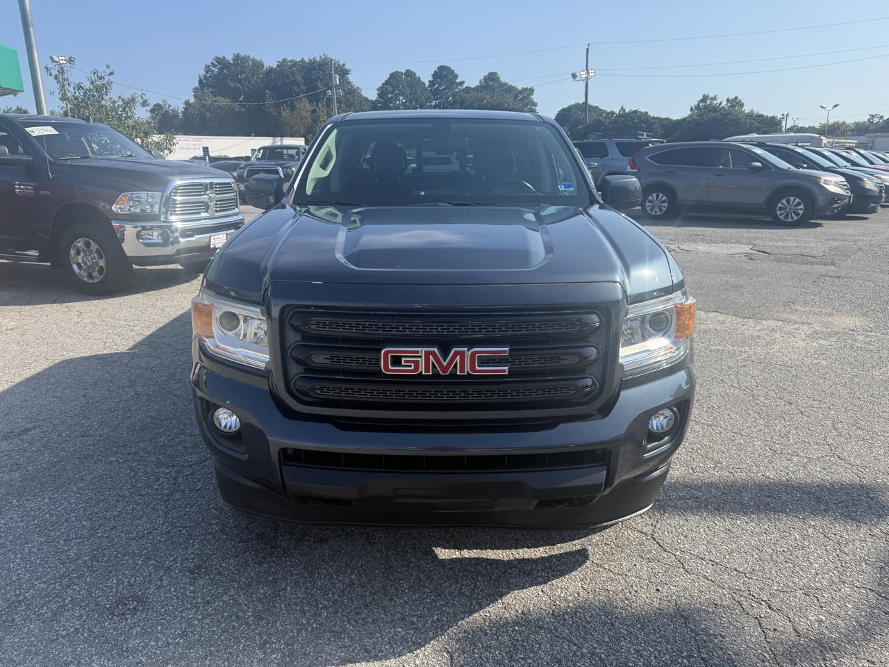 GMC Canyon 4WD Crew Cab 140.5" SLE 2019