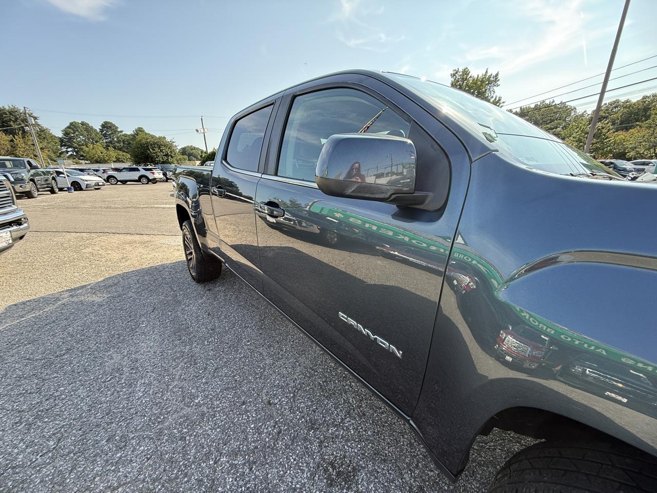 GMC Canyon 4WD Crew Cab 140.5" SLE 2019
