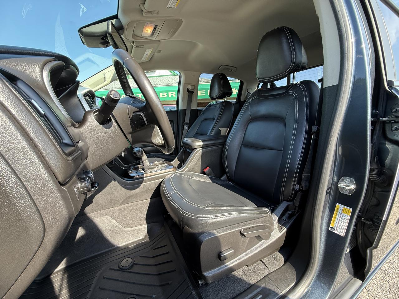 GMC Canyon 4WD Crew Cab 140.5" SLE 2019