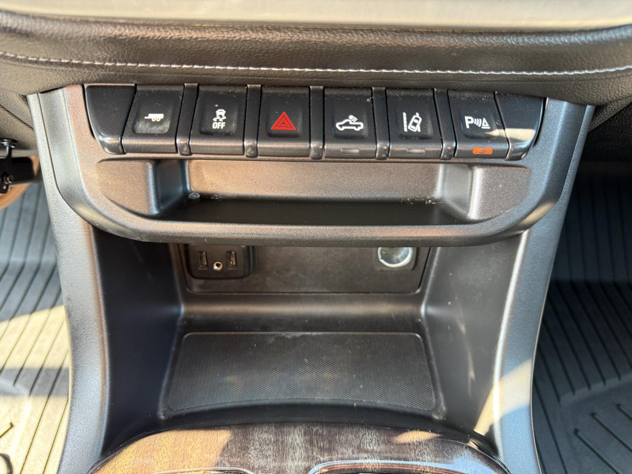 GMC Canyon 4WD Crew Cab 140.5" SLE 2019