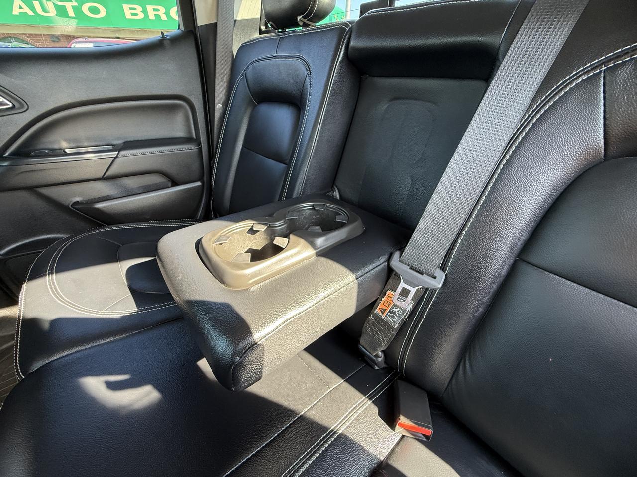 GMC Canyon 4WD Crew Cab 140.5" SLE 2019